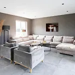 Villa Compleet Nieuw De Berken *